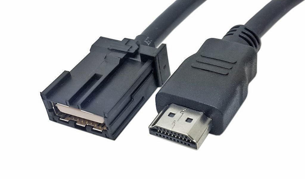 Exempel på HDMI-kabel med typ E-kontakt
