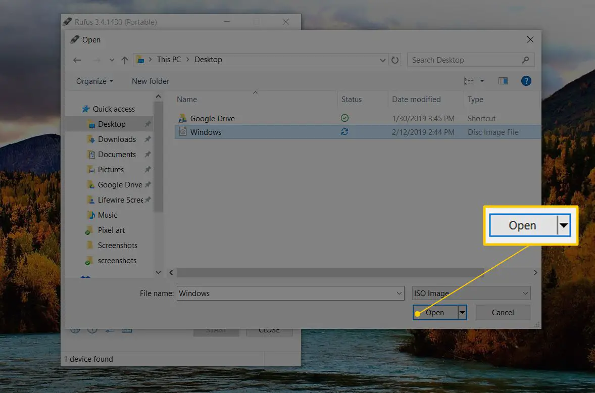 Öppna-knappen med Windows10 ISO valt i File Explorer