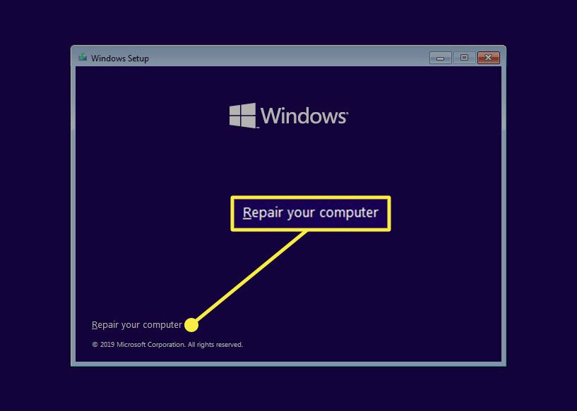 Windows 10 reparerar din datorlänk i installationsprogrammet.
