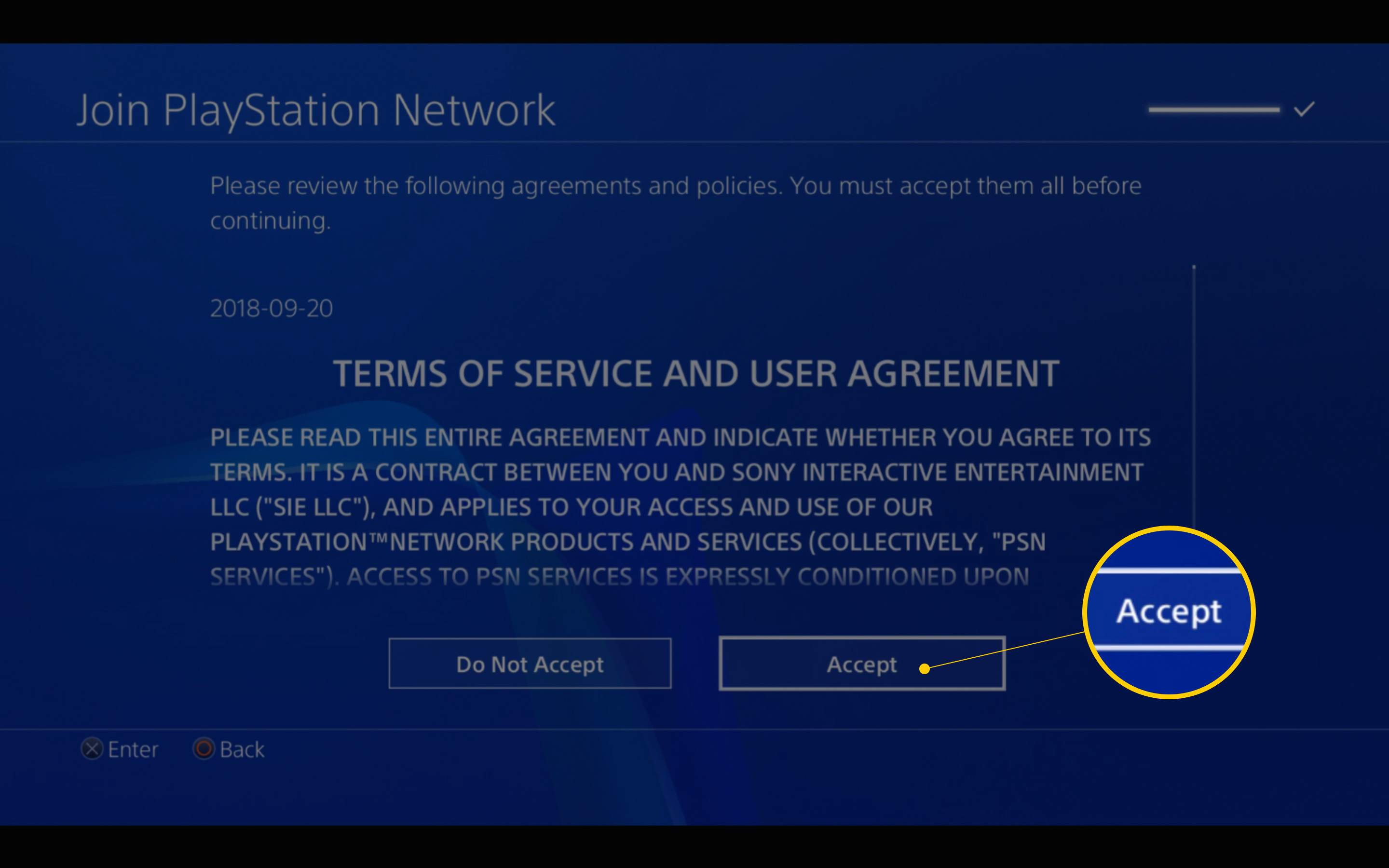 Acceptera-knappen på sidan Användarvillkor och användaravtal för att gå med i PlayStation Network på PS4