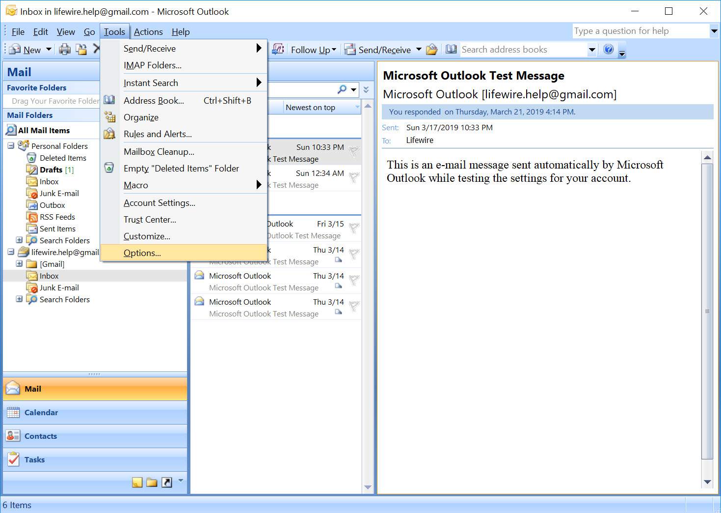 Verktyg-menyn i Outlook 2007 med valda alternativ