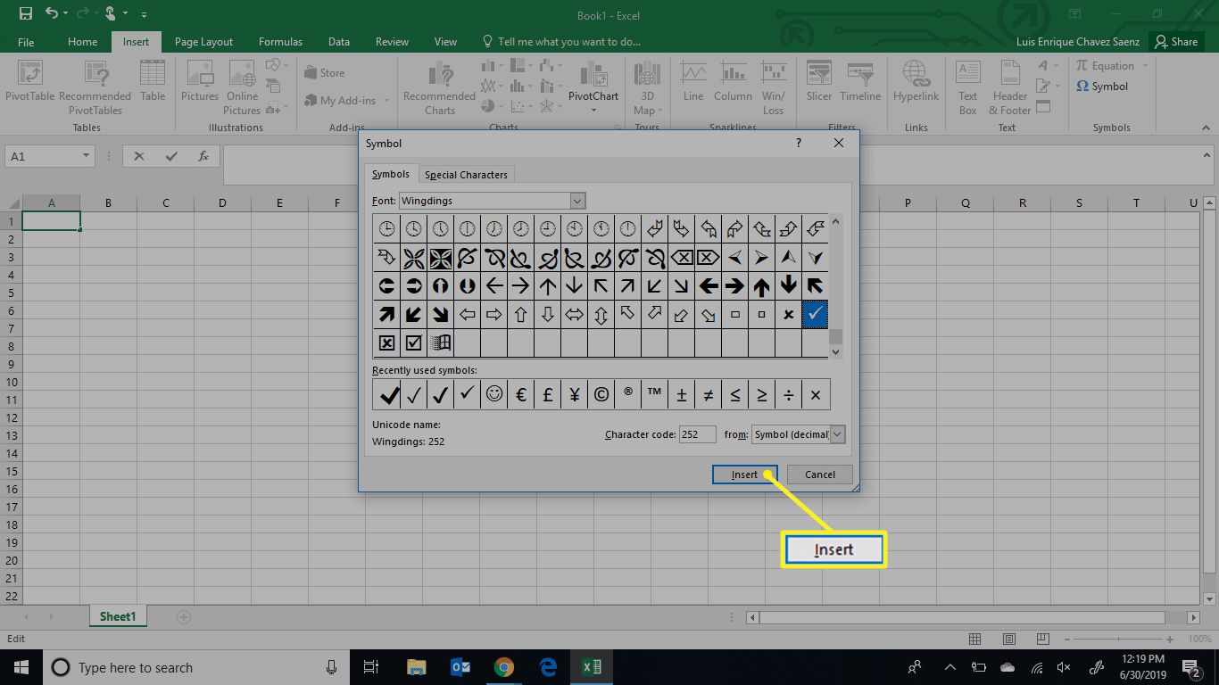 Excel-symbolmeny med Infoga valt