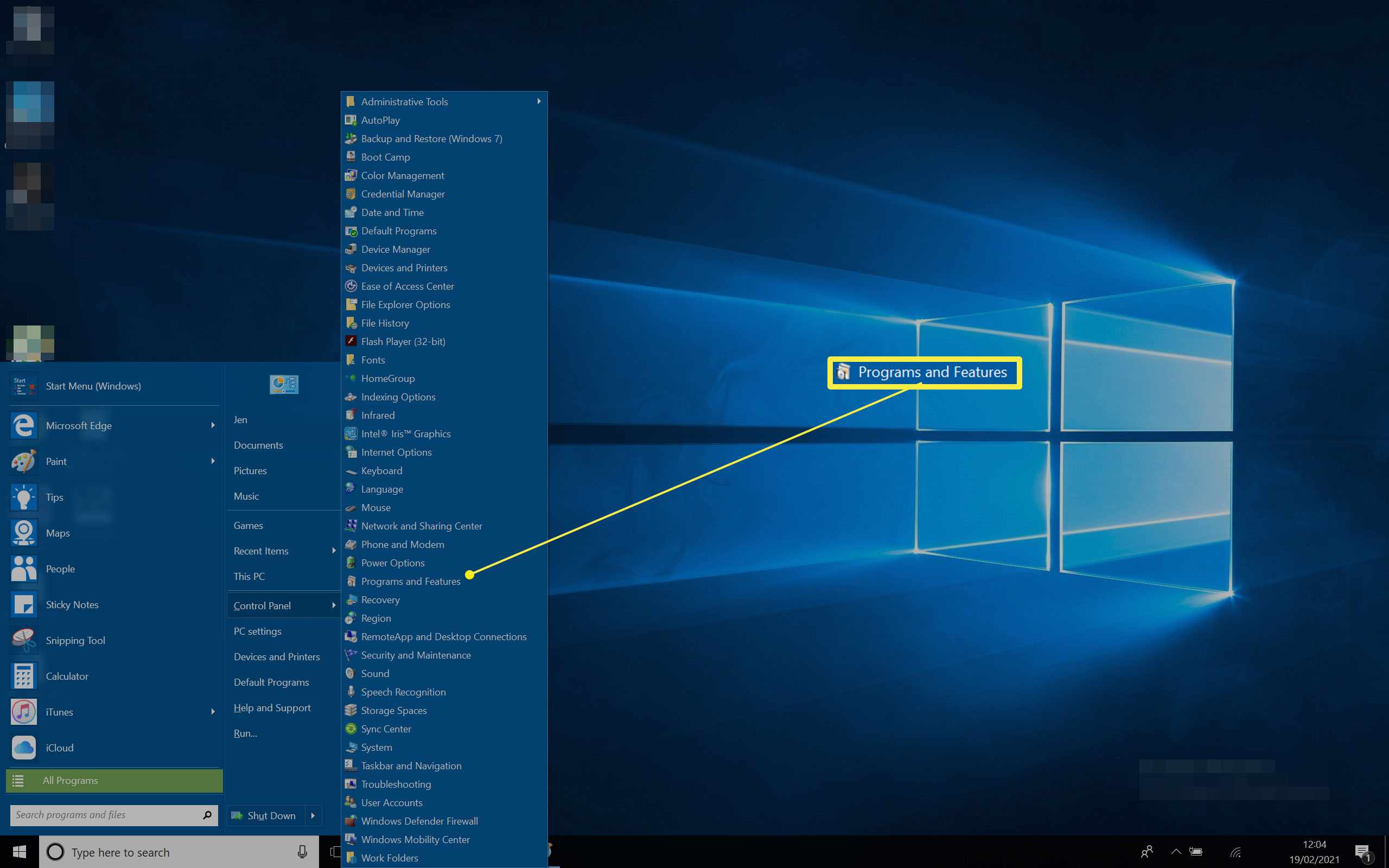 Windows 10 Desktop med Start-menyn öppen och Kontrollpanelens alternativ listade med program och funktioner markerade