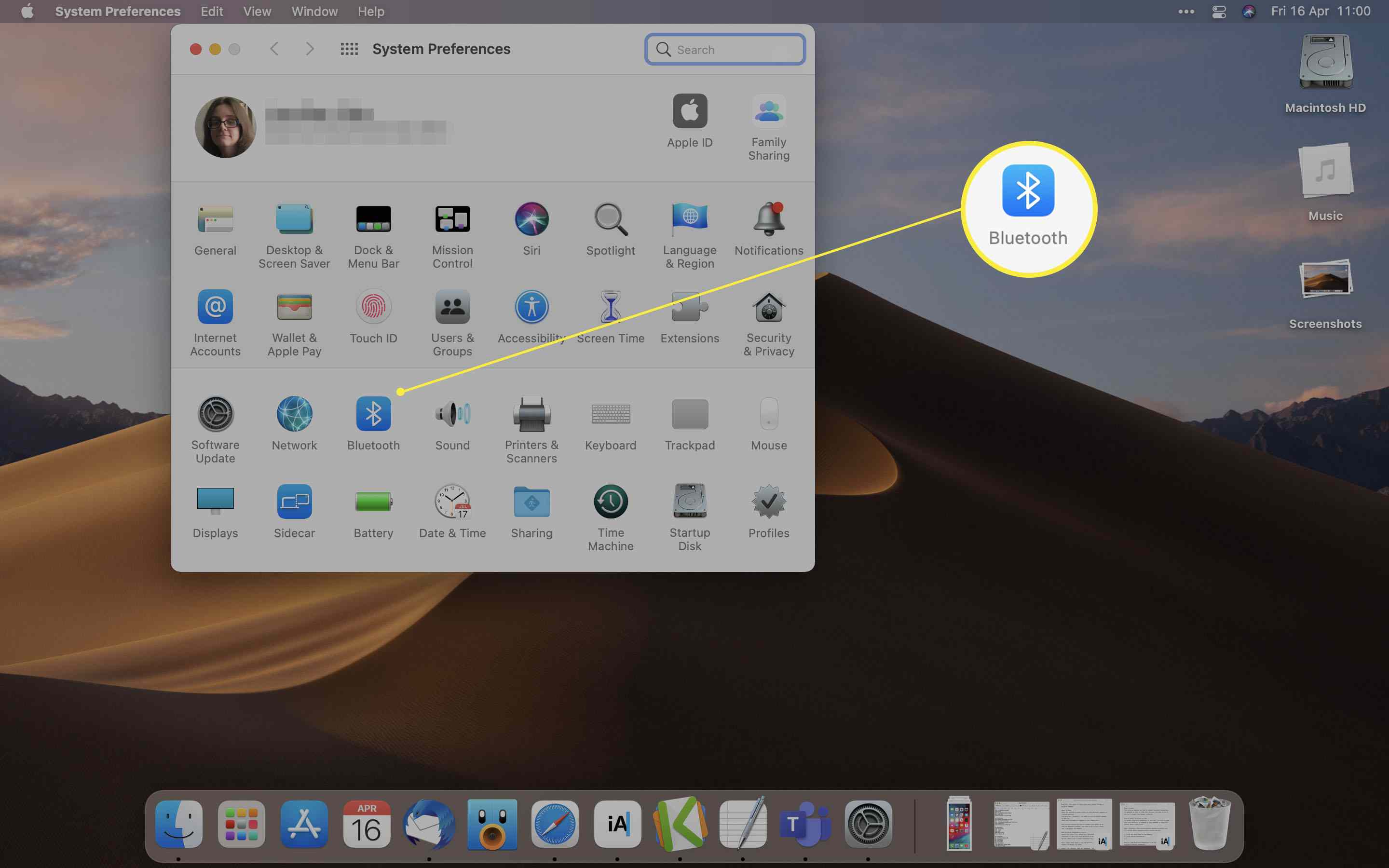 MacOS-systeminställningar med Bluetooth markerat