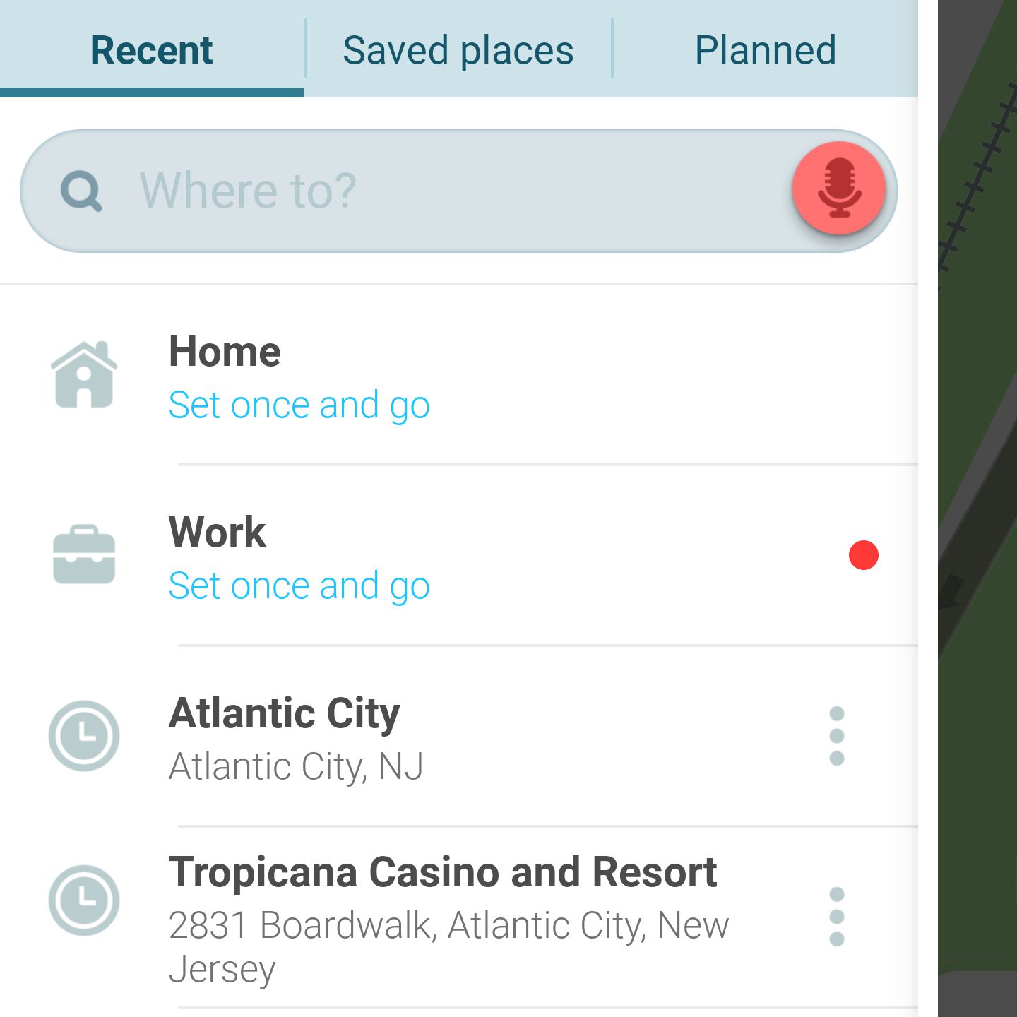 Waze-appen som visar de senaste destinationerna inklusive hem och arbete