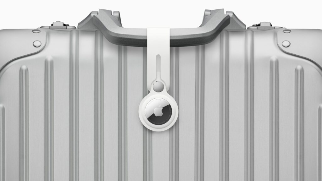 Det potentiella värdet av Apples AirTags 1 Apple airtag accessories luggage 042021 f85ccec0941b4d30aab7b2dc084f340a