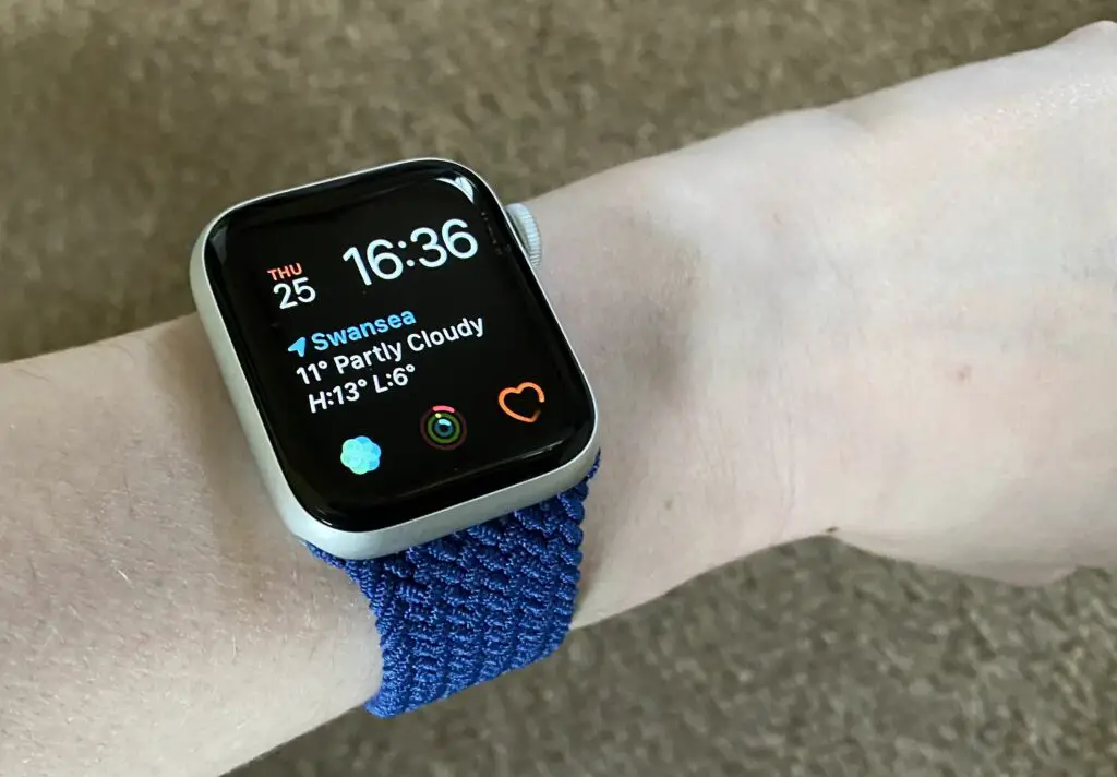 apple watch se with solo loop