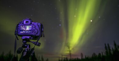 chasing the northern lights in sweden 558520863 5ae8d3543418c60037b52667