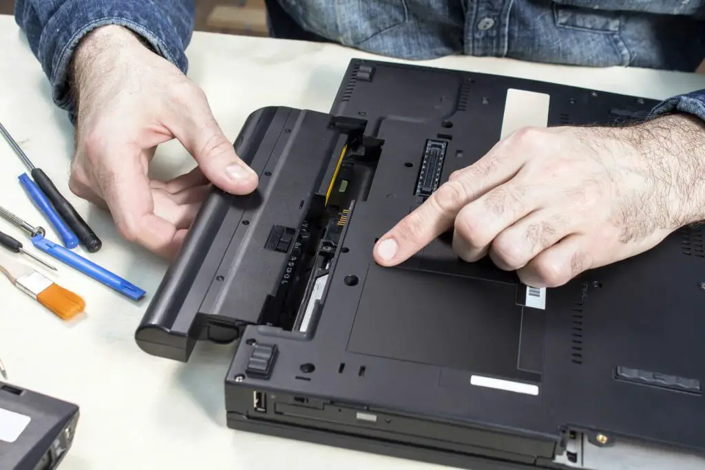 how to fix no battery is detected on your laptop 033356ee004b40e485db2b278236ef3d