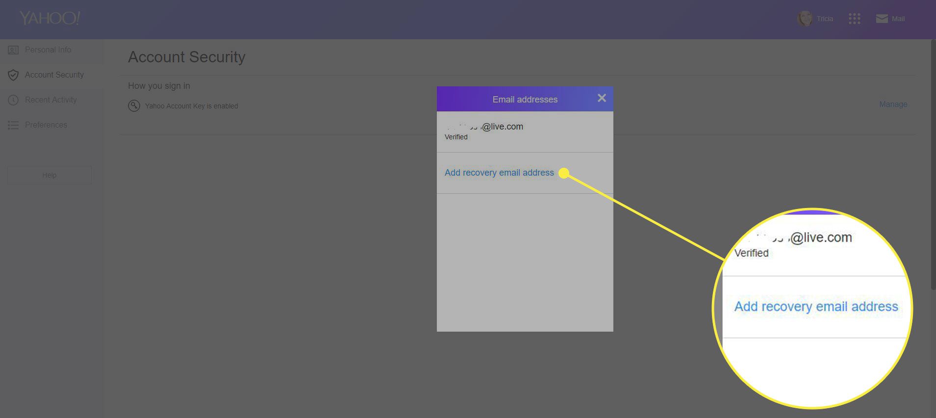 En skärmdump av Yahoos sida för kontosäkerhet med "Lägg till e-postadress för återställning" länk markerad