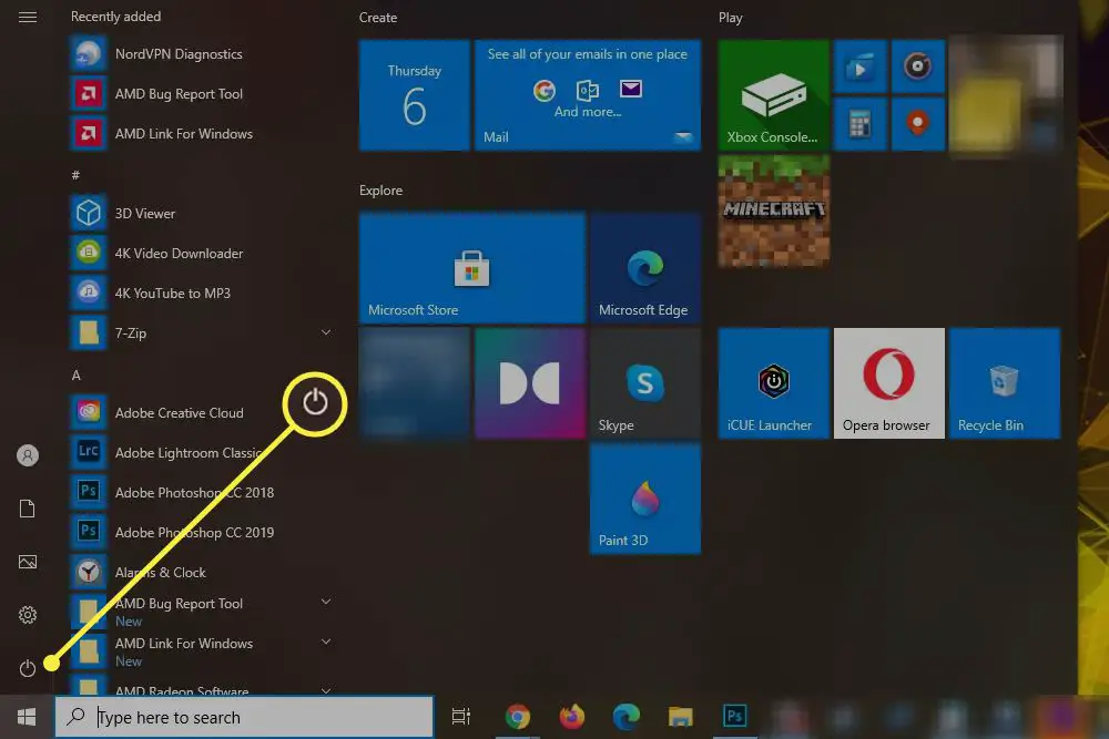 Startmenyn i Windows 10 är öppen med strömikonen markerad