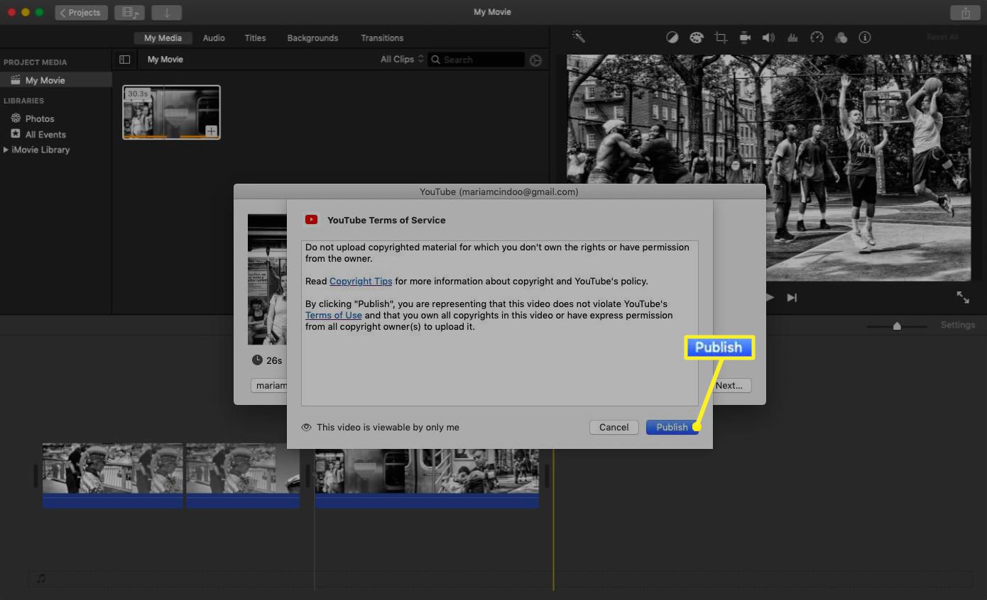 iMovie med YouTube-uppladdningsmeddelande och Publicera-knappen markerad.