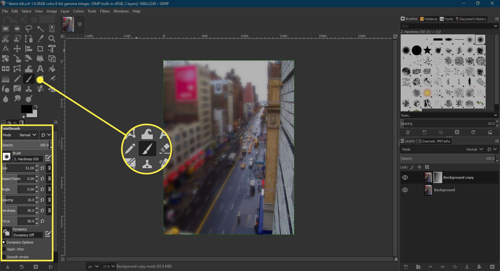En skärmdump av GIMP med verktyget Pensel och markerade alternativ