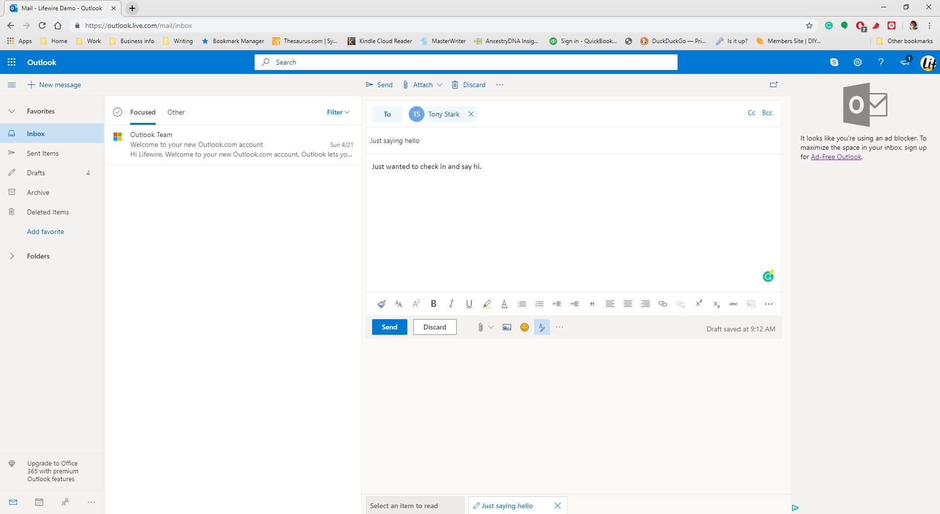 Skapa ett e-postmeddelande i Outlook.com.