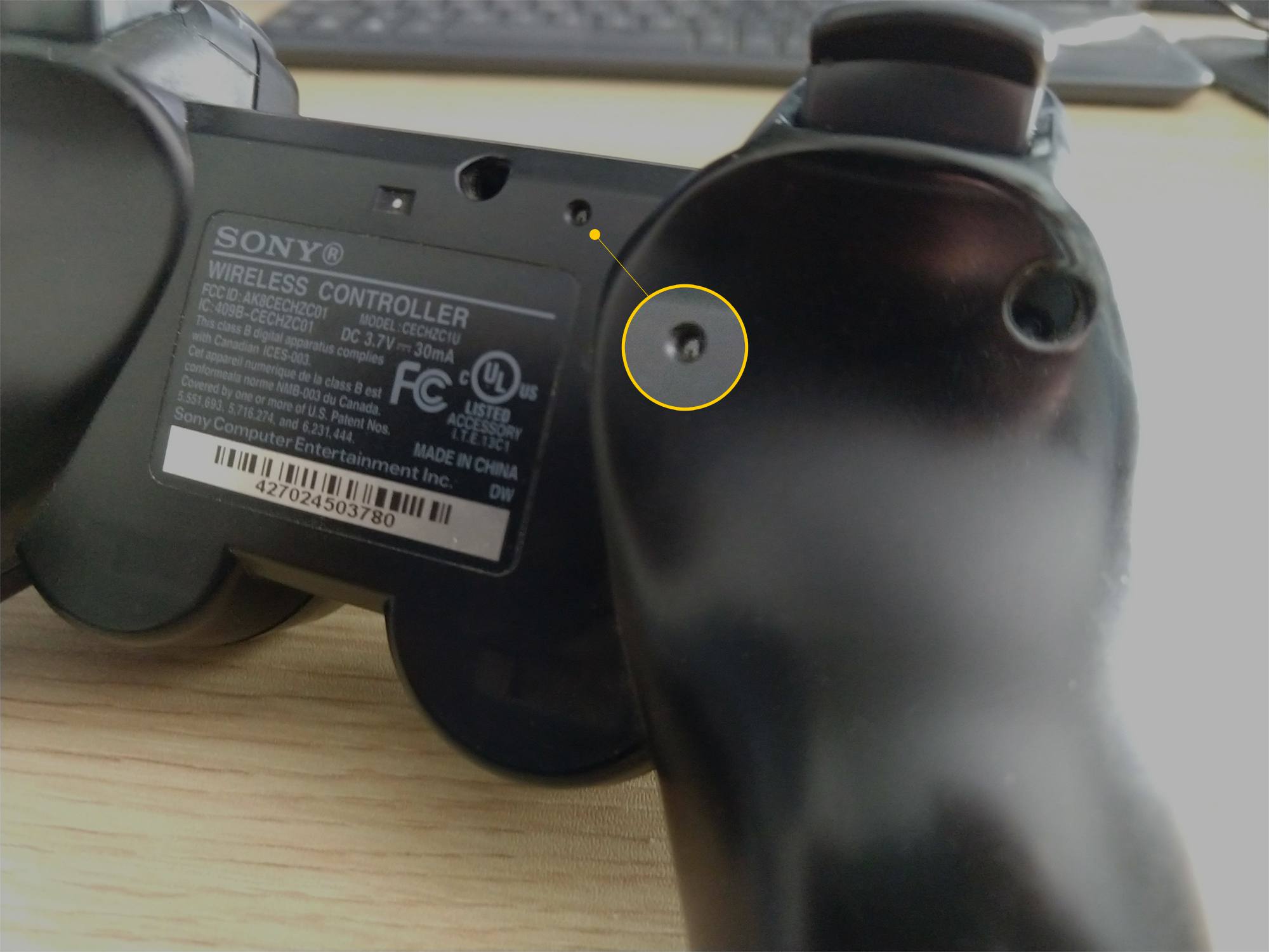 Återställ hålet på PS3-kontrollenheten