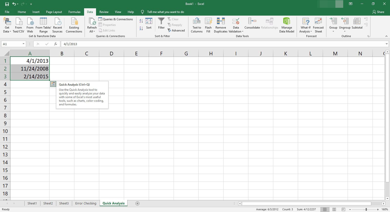 Använda snabbanalys för att ändra datumformatet i Excel.