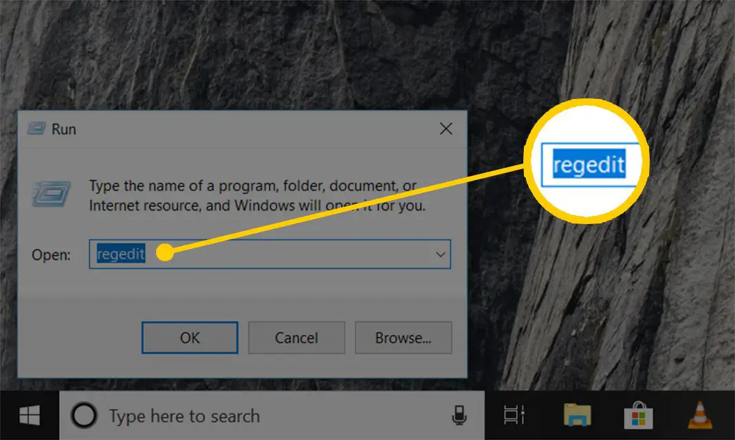Kör menyn i Windows 10 med kommandot "regedit" inskrivet