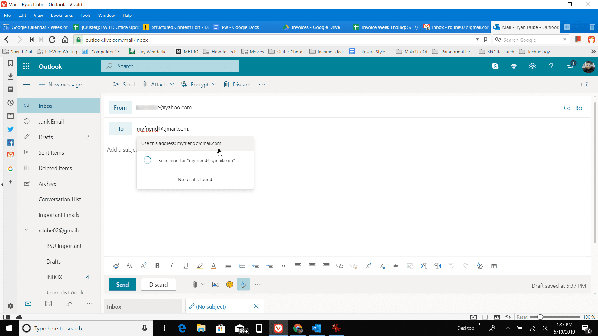Skärmdump av att använda ett komma efter mottagare i Outlook.com