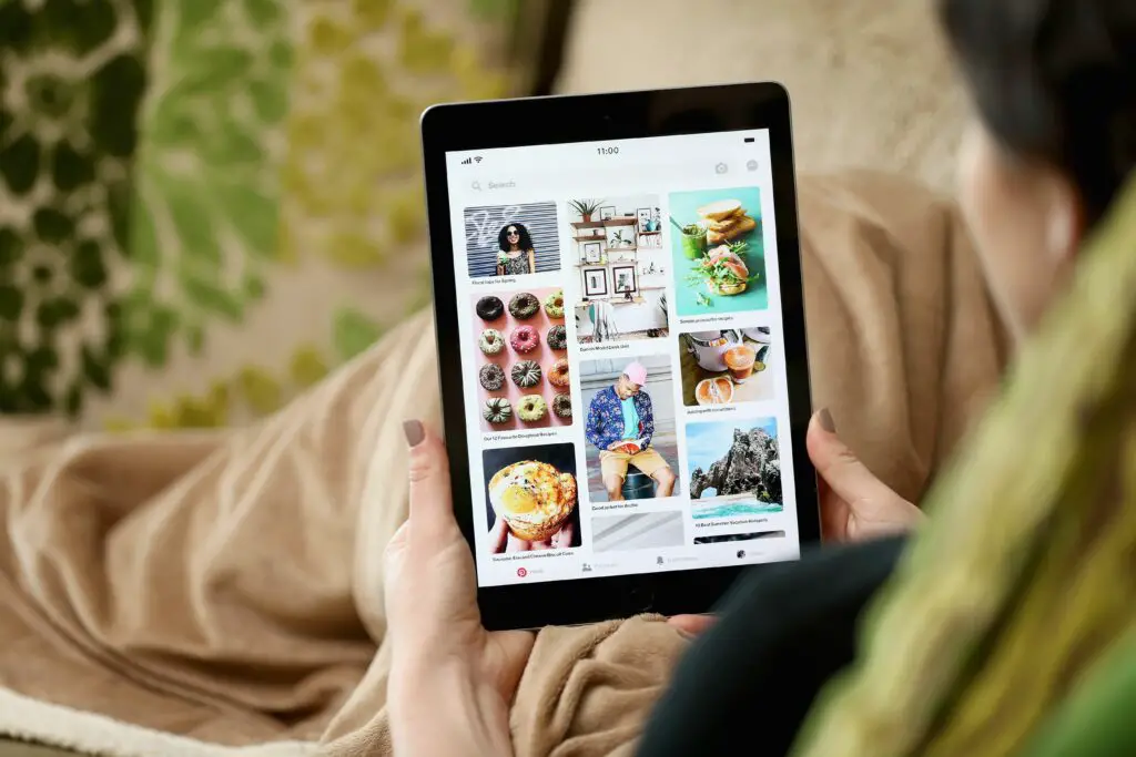 Varför det är viktigt att göra anspråk på din copyright på Pinterest 1 iPadhomefeed d0c9d92bce124ed5a580d5d47d77942f