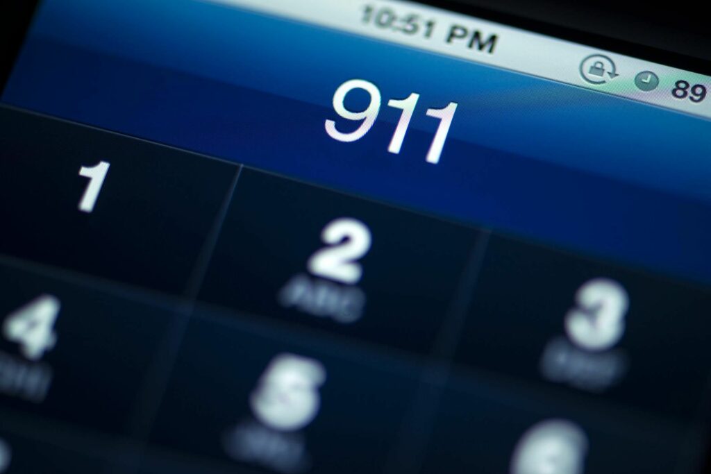 Är du skyddad av 911 med VoIP? 1 171337656 56a9d1f23df78cf772aacdc0 56b0fe9a515145088fd169fc951fa111