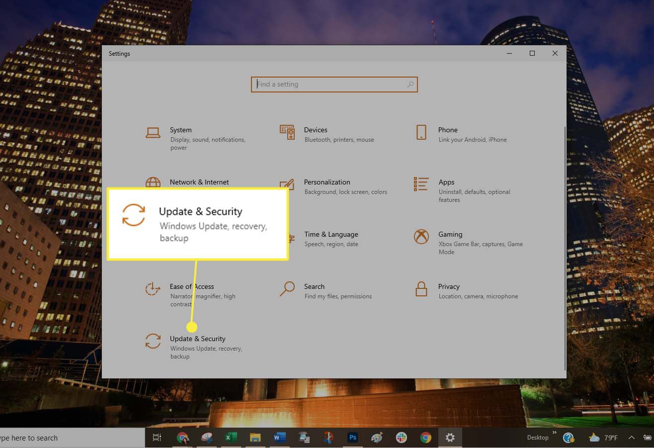 Välj "Uppdatering och säkerhet" i Windows 10 Inställningar.