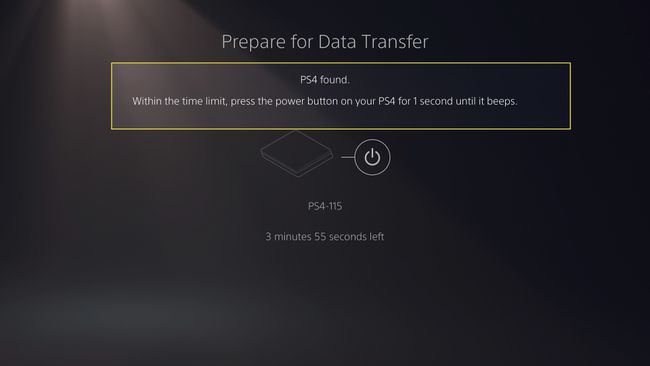 PS4-konsolen hittades med PS5 Data Transfer med meddelandet markerat