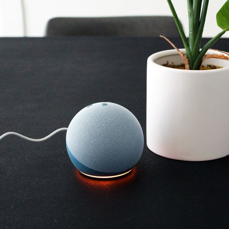 Amazon Echo Dot (4:e generationen)