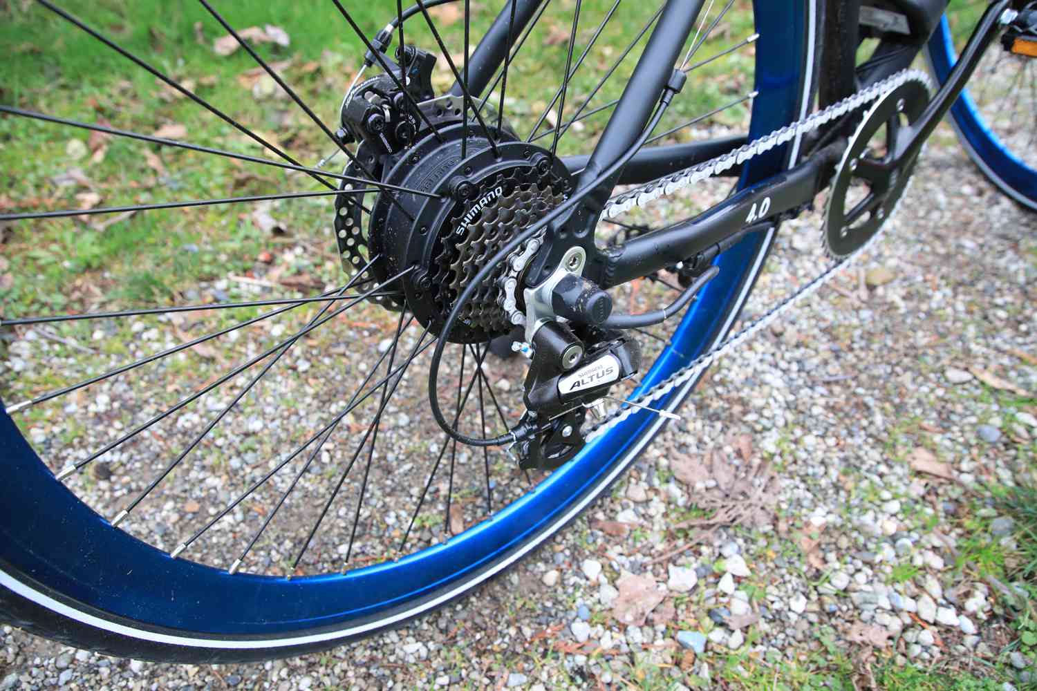 Propella 7S 4.0 pedaler och cykelkedja.