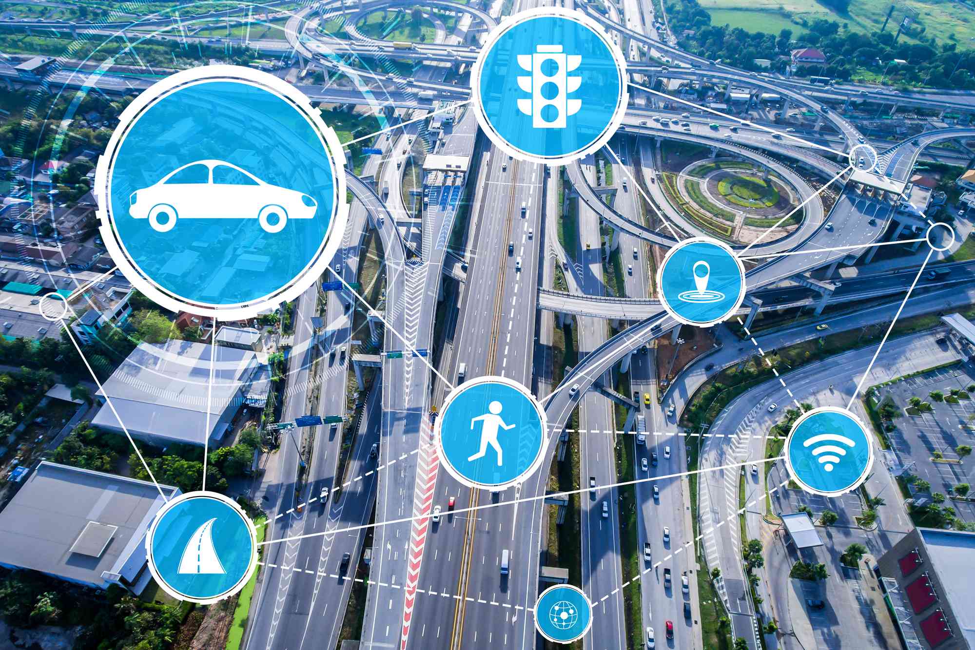 En futuristisk återgivning av hur 5G kunde koppla förare till annan information för att göra vägarna säkrare.